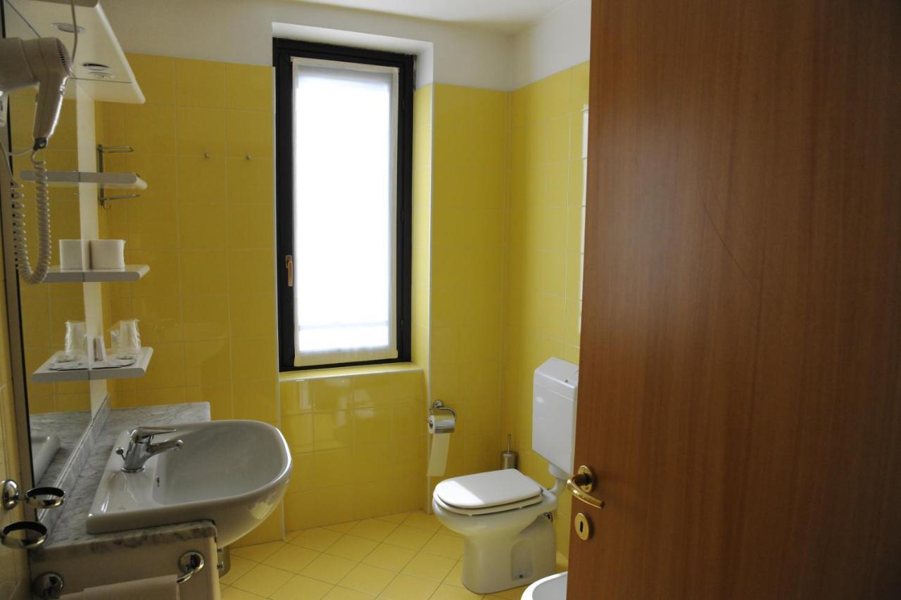 אפריקה Hotel Posta מראה חיצוני תמונה